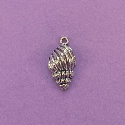 Dije de Metal Plateado Caracol Labrado 25.5 x 13 x 5.5 mm