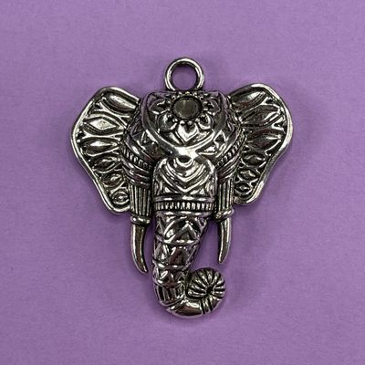 Dije de Metal Plateado Animal Elefante 55 x 47 x 8 mm