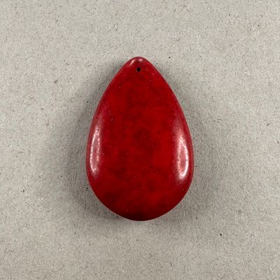 Dije de Piedra Sintética Turquesa 54 x 35 x 10 mm Color Roja