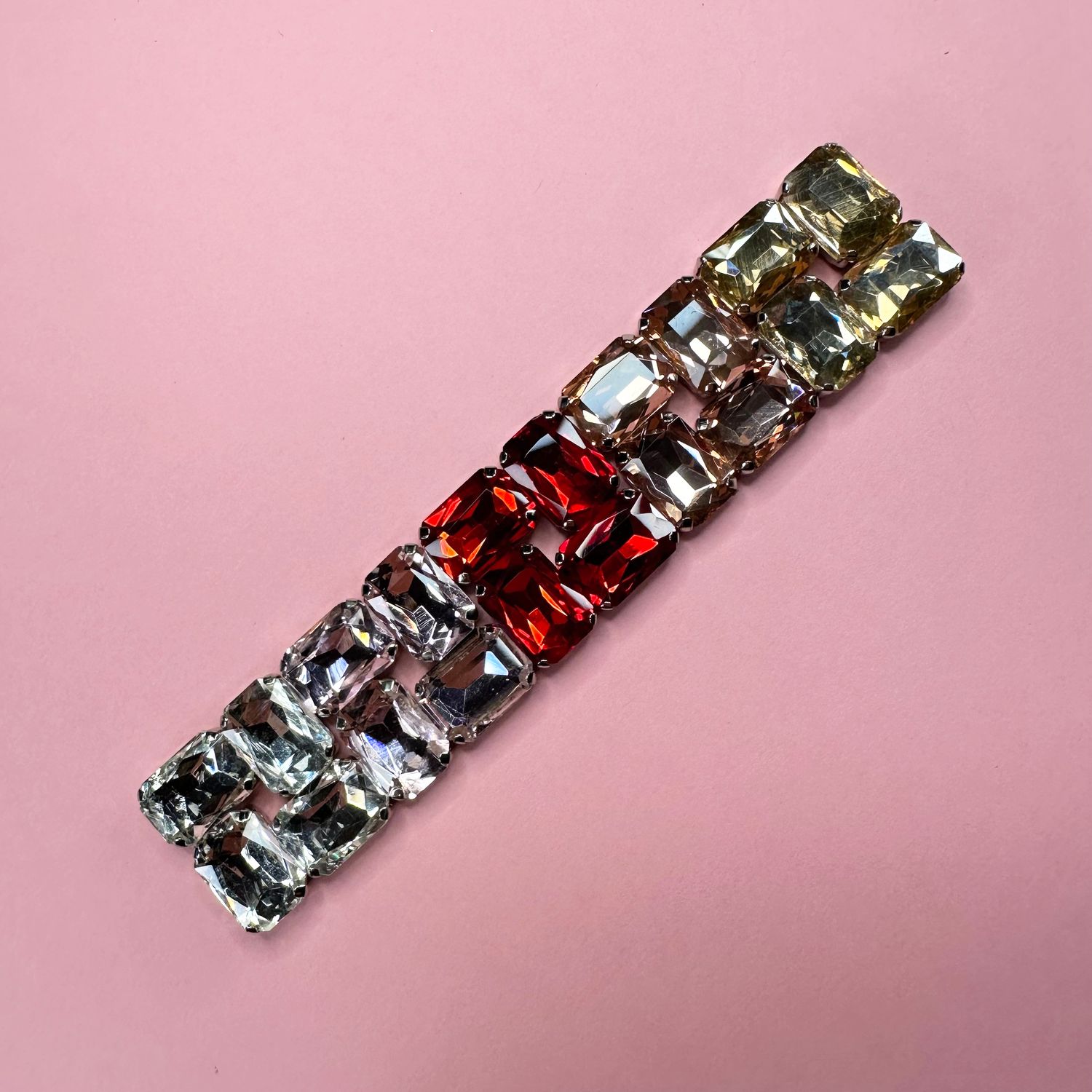 Cristal de Bordar C/Base en Metal Plateado Rectángulo Facetado 14 x 10 x 6 mm