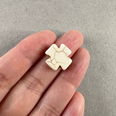 Dije / Cuenta de Piedra Sintética Turquesa Cruz 15 x 15 x 4 mm Natural