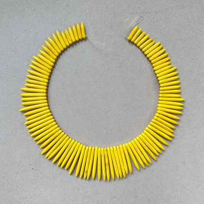 Piedra Sintética Turquesa Púas 20-49 x 4.5-5 mm Amarillo