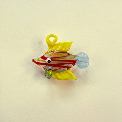 Dije de Cristal Murano Pez Amarillo y Rojo 30 x 30 x 12 mm