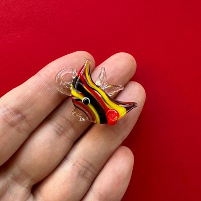 Dije de Cristal Murano Pez 35 x 25 x 16 mm Rojo, Amarillo y Negro
