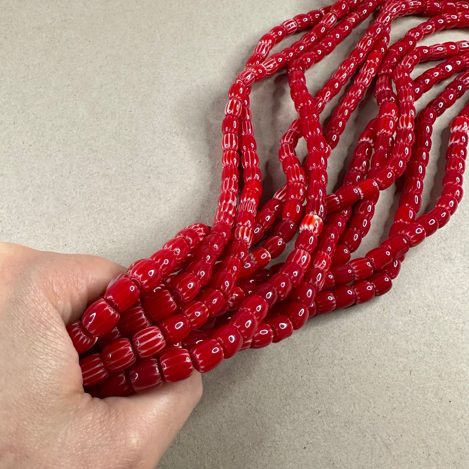 Vidrio de Murano Barril 8 x 7.5 mm Rojo (VCBM08MIX)