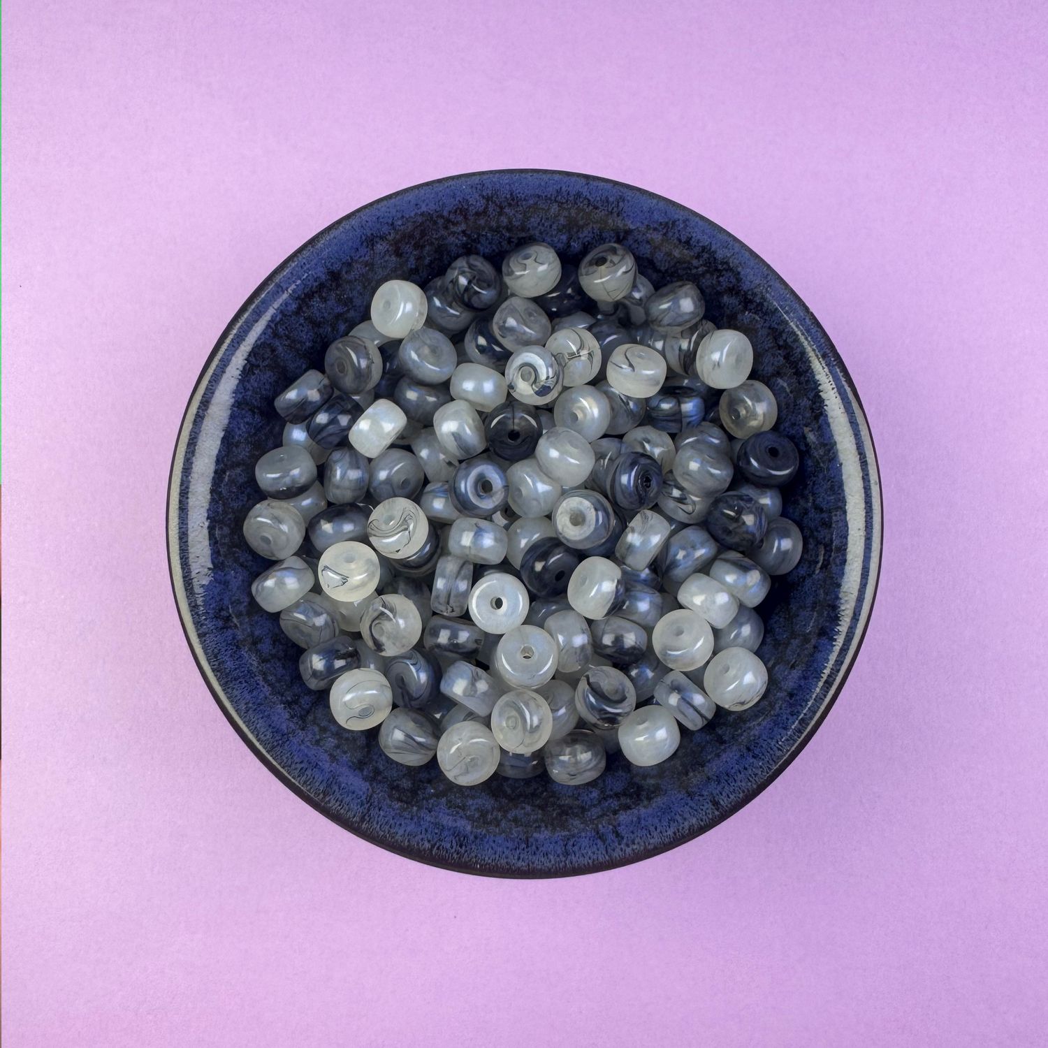 Acrílico STONE Barril 8 x 5 mm Negro y Gris Tornasolado