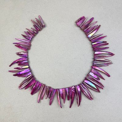 Piedra Natural Nácar Púas Teñidas AB (Tornasoladas) 14-35 x 4-10 x 8 mm Orquídea