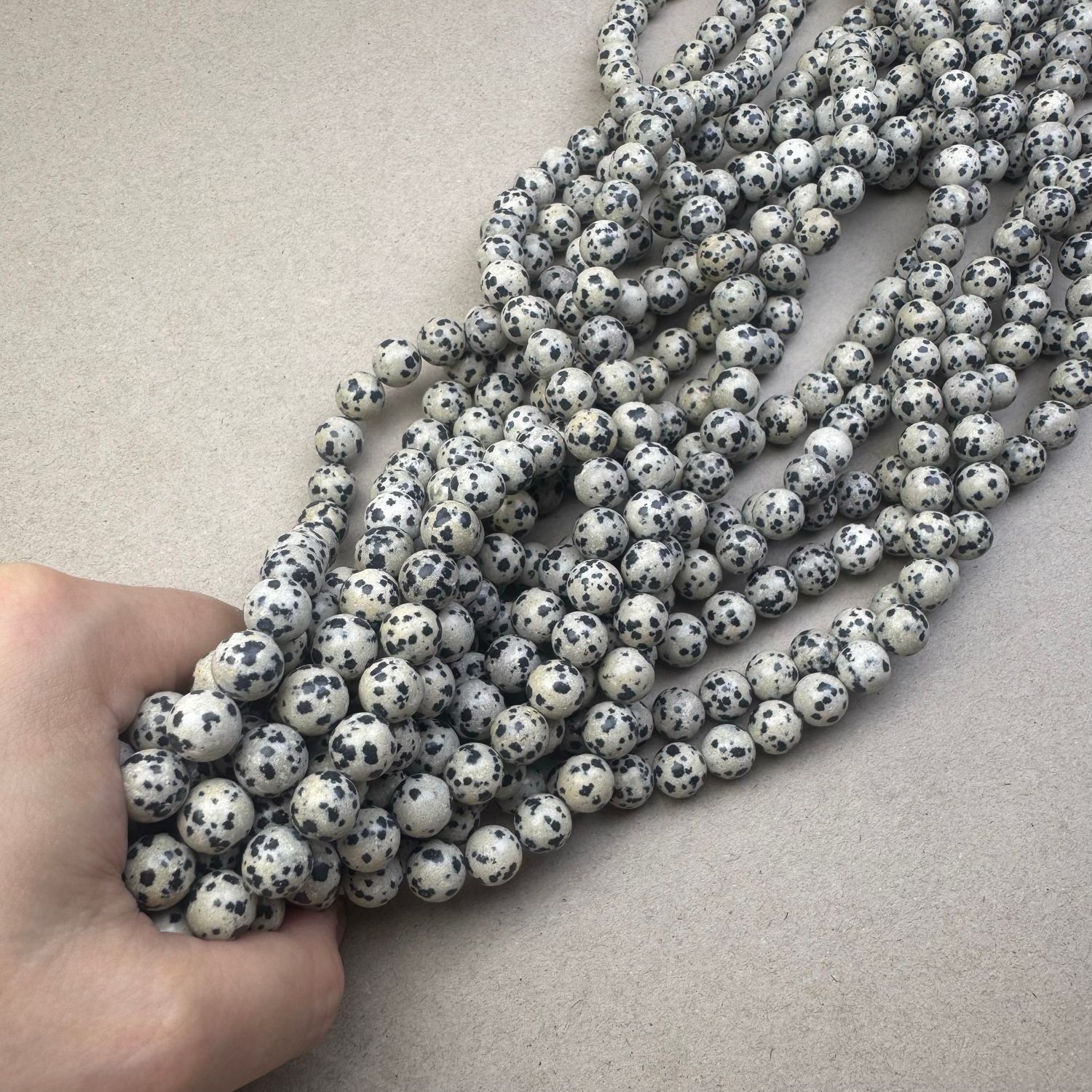 Piedra Natural Jaspe Dálmata Redondo 10 mm