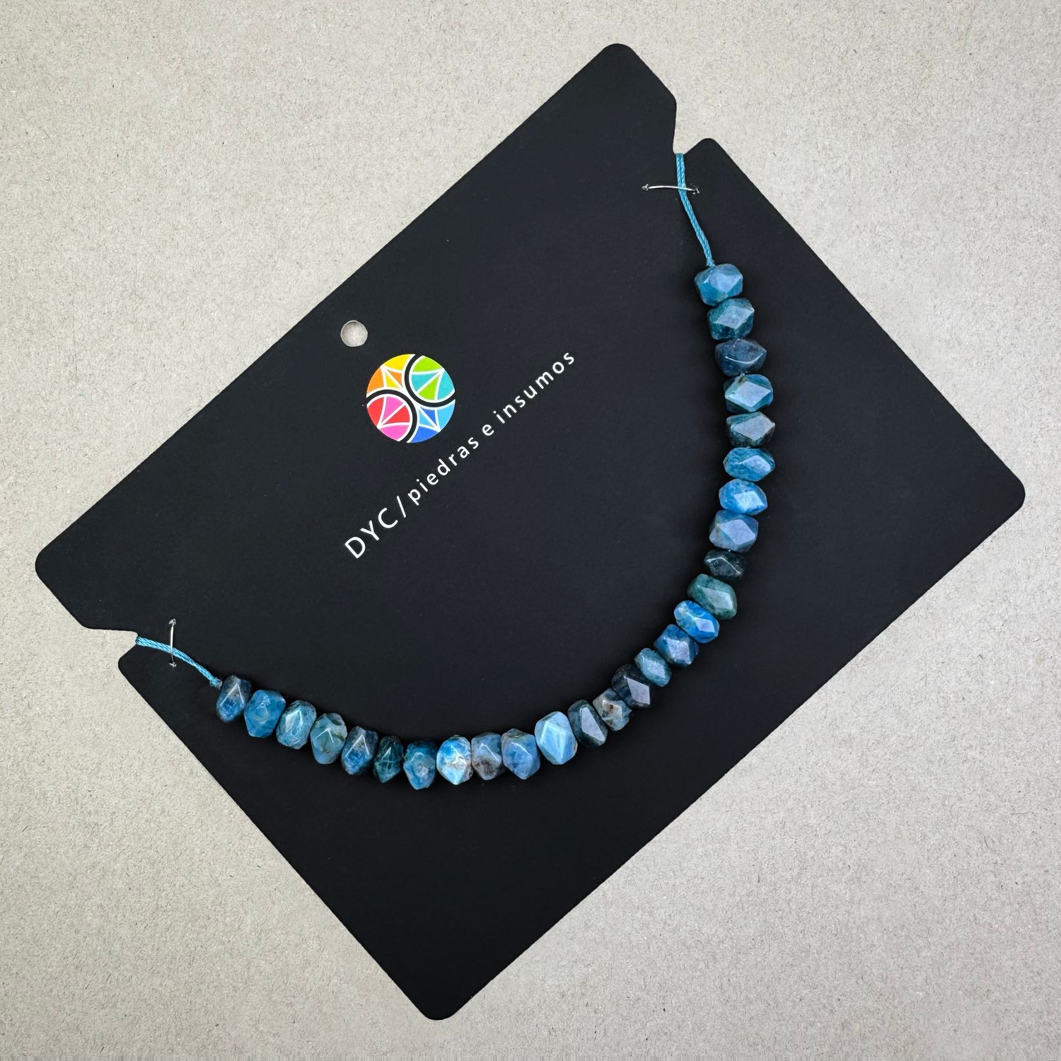 Piedra Natural Apatita Nuggets 9.5-11 x 6-7 mm