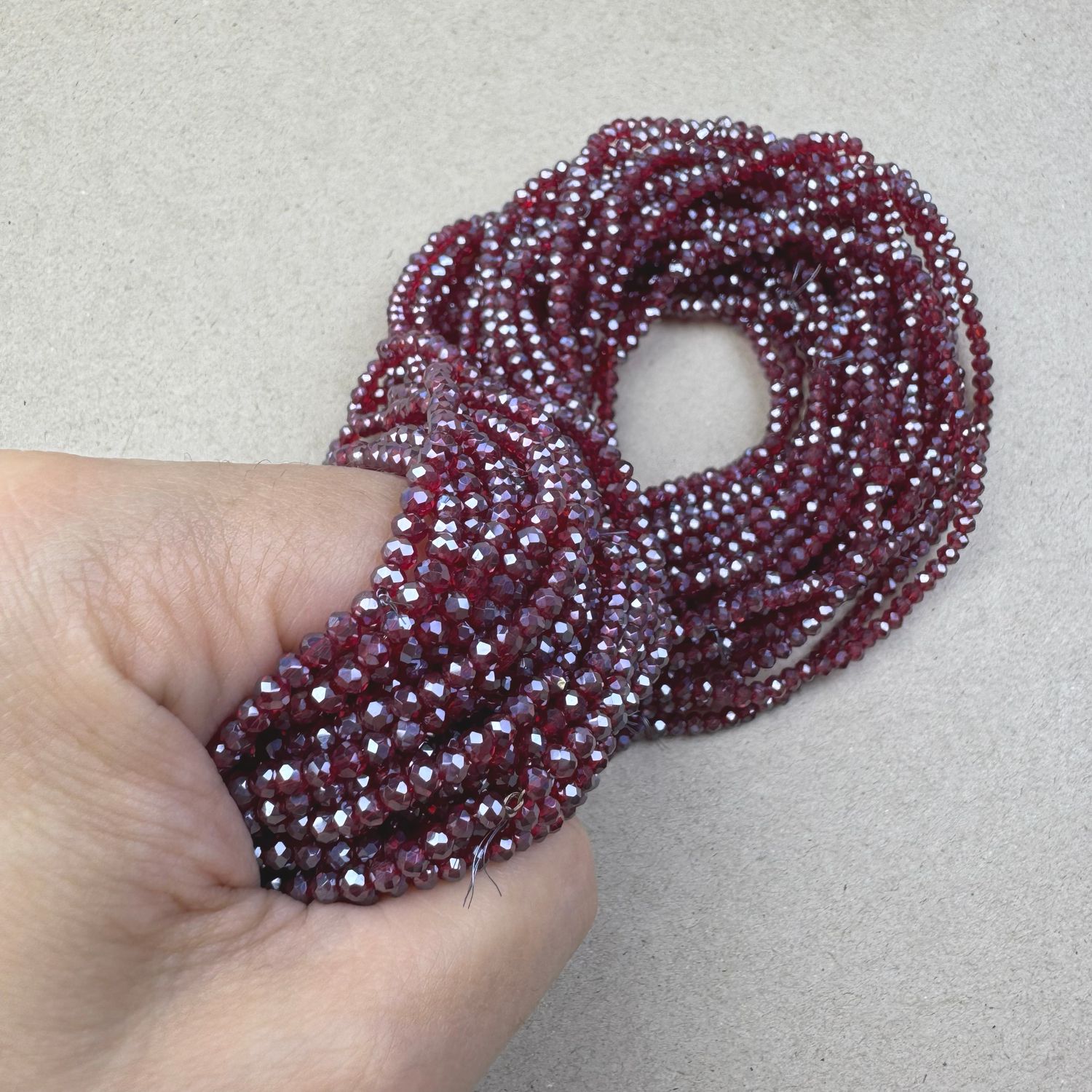 Cristal Dona Facetada Transparente Lustre 3 x 2.5 mm Rojo Cereza