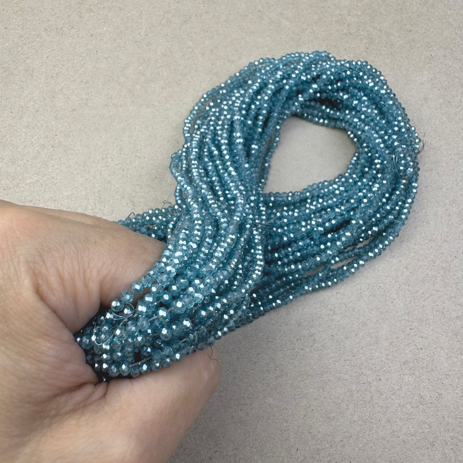 Cristal Dona Facetada Transparente Lustre 3 x 2.5 mm Celeste