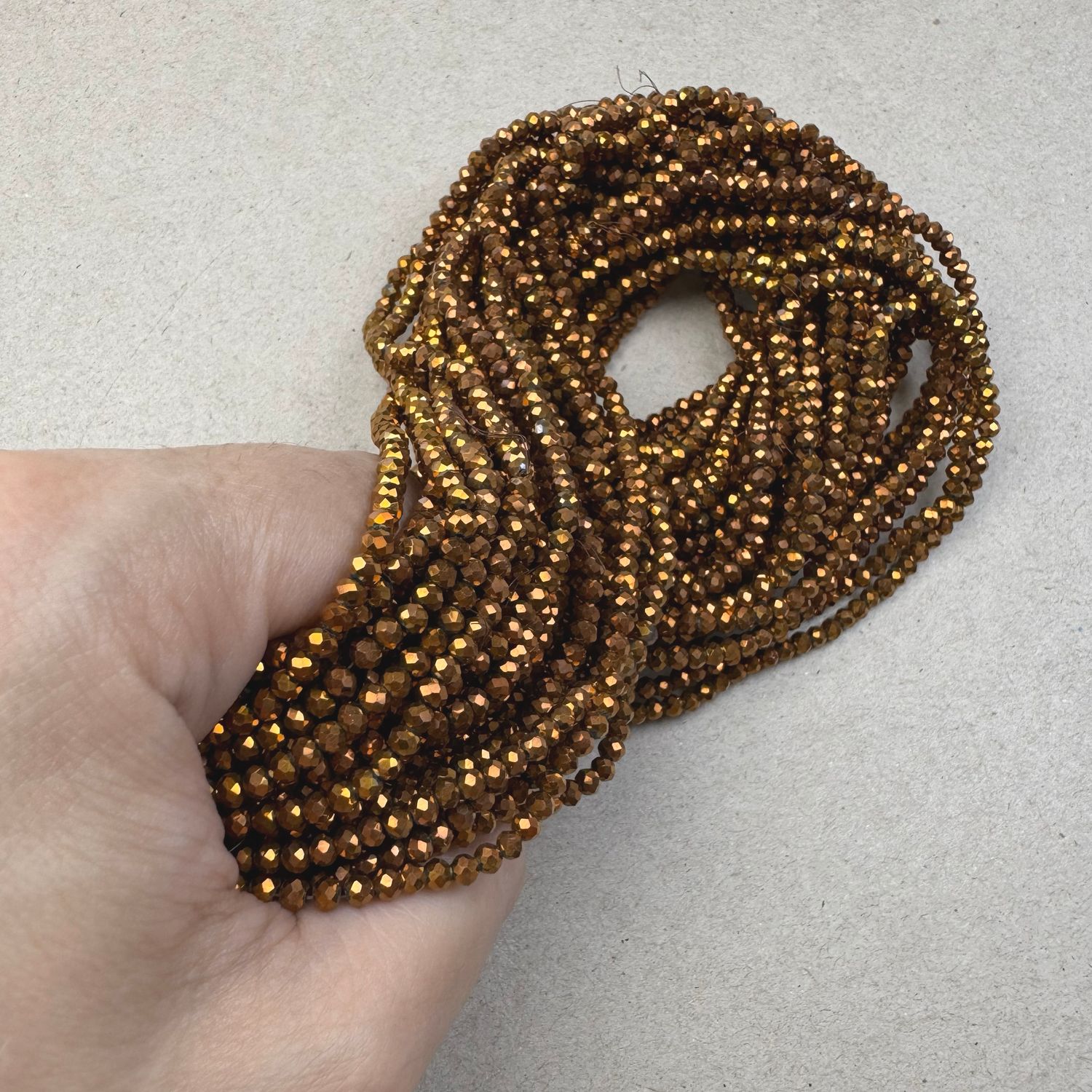 Cristal Dona Facetada Metalizada 3 x 2.5 mm Cobre