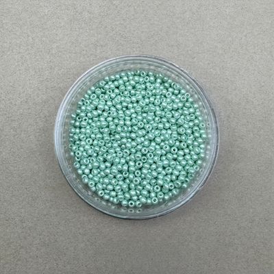 Mostacilla Redonda Calibrada 11/0 (2.3 x 1.5 mm) Metalizada Mate Verde Menta