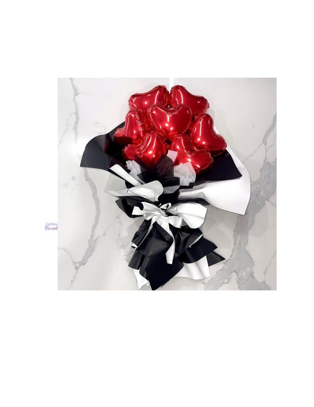 ROSEBUD BALLOON BOUQUET