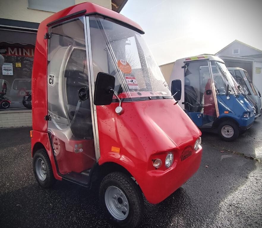 Elektromobil GRAF CARELLO Solo gebraucht | 15 km/h | NUR 73 km | E- Kabinenroller, Krankenfahrstuhl, Seniorenmobil - ohne Führerschein fahren erlaubt