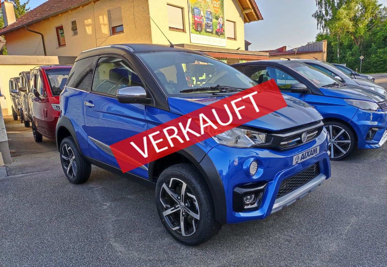 AIXAM CROSSOVER PREMIUM mit nur 3.711 km, BJ 2023 | Mopedauto gebraucht | Auto 45 km/h Microcar Ligier Kubota