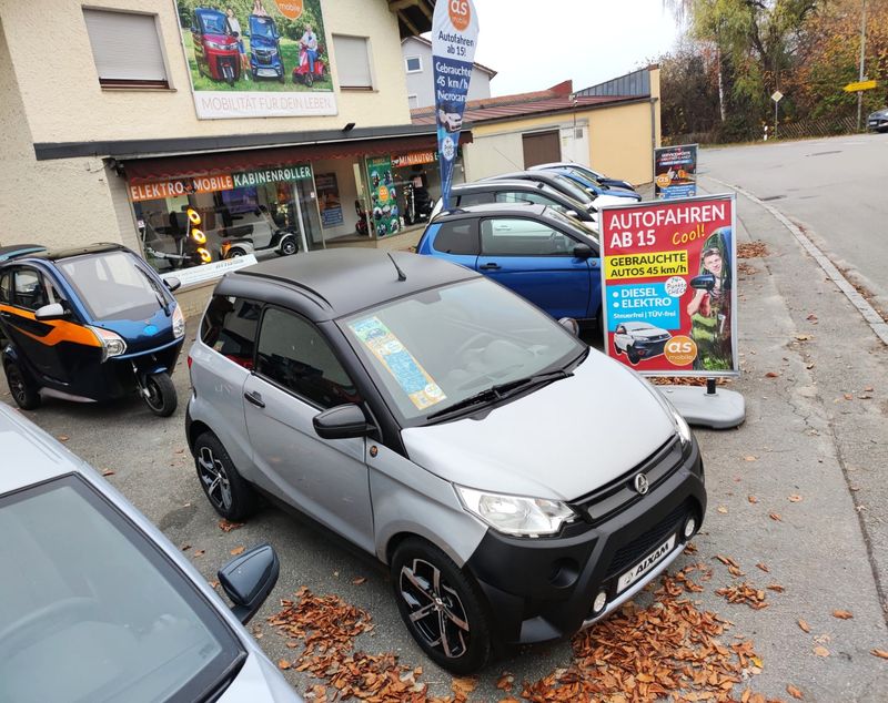 AIXAM CROSSLINE Mopedauto 45 km/h Microcar Ligier Diesel Geprüft