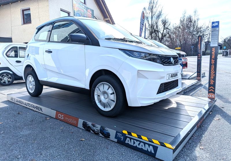 AIXAM Ambition Crossline Pack – Diesel E5+ – Maximum an Kofferraum & Platz