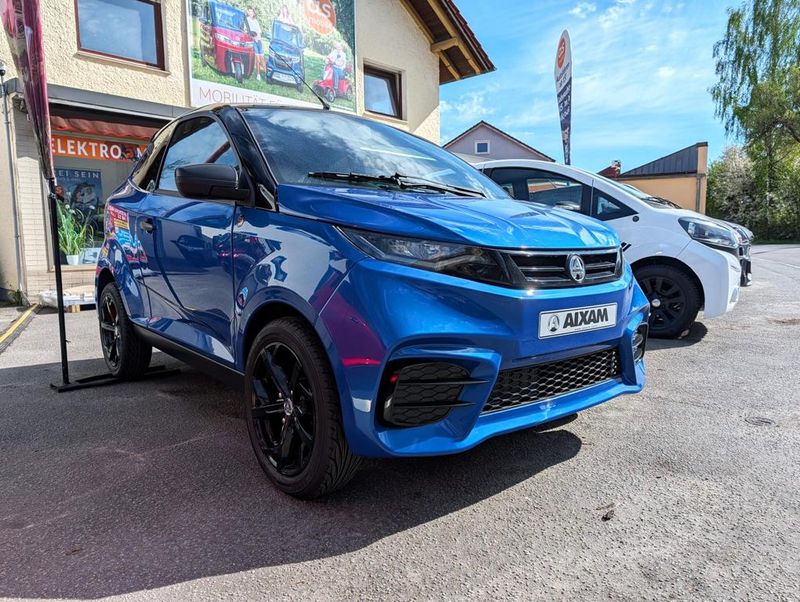 Aixam Ambition COUPE SPORT– Diesel E5, Tablet Radio, Aixam Konzert