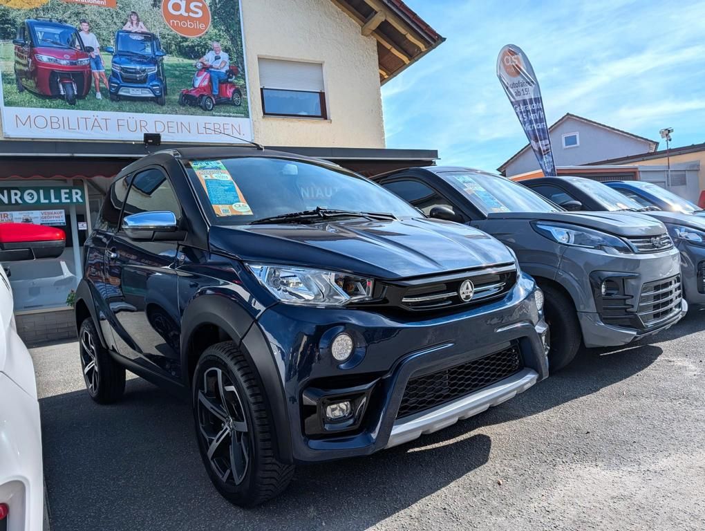 Aixam Crossover - Nur 9.268 km Mopedauto 45 km/h Microcar Ligier Aixam Crossover - Nur 9.268 km Mopedauto 45 km/h Microcar Ligier