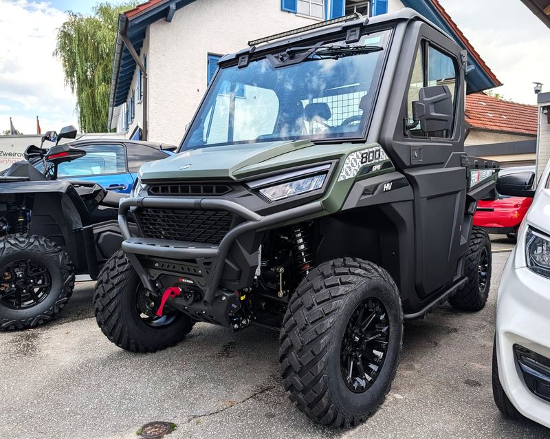 UTV 4TRAC PROX 800 ABS Forest-Edition *** LIMITED EDITION Nr. 181 von 250 | Quad mit Dach | 4x4, LOF, 3-Sitzer / T1b Traktor Zulassung | Allrad Offroad UTV 4TRAC PROX 800 ABS Forest-Edition *** LIMITED EDITION Nr. 181 von 250 | Quad mit Dach | 4x4, LOF, 3-Sitzer / T1b Traktor Zulassung | Allrad Offroad