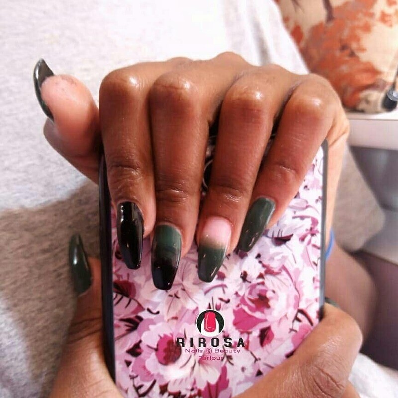 NAILS - ombre