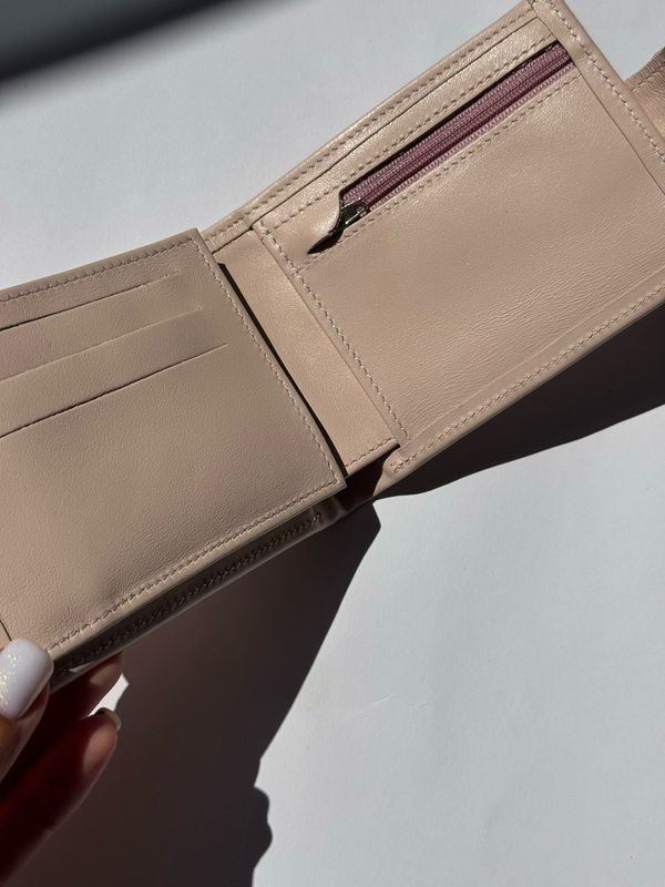 Beige Light