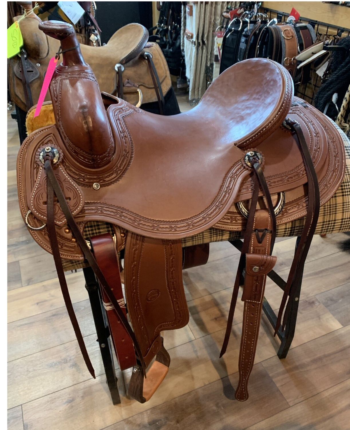 Jeff Smith Cowhorse 15.5" FQHB