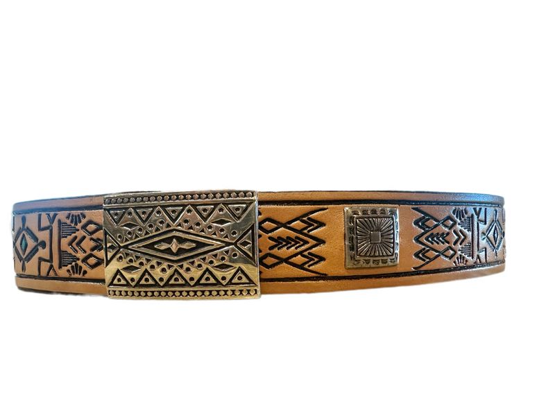 Austin Accent Leather  W/Concho Hatband LC-70