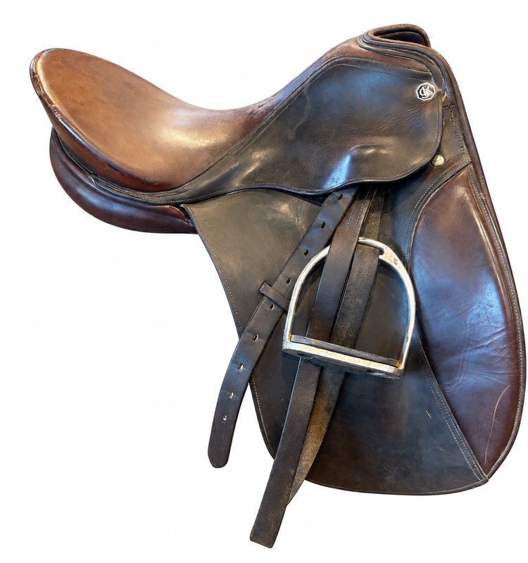 Used Kiefer Dressage Saddle Made In Germany Consignment  082NS