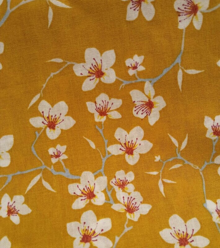 Tela flores japon mostaza