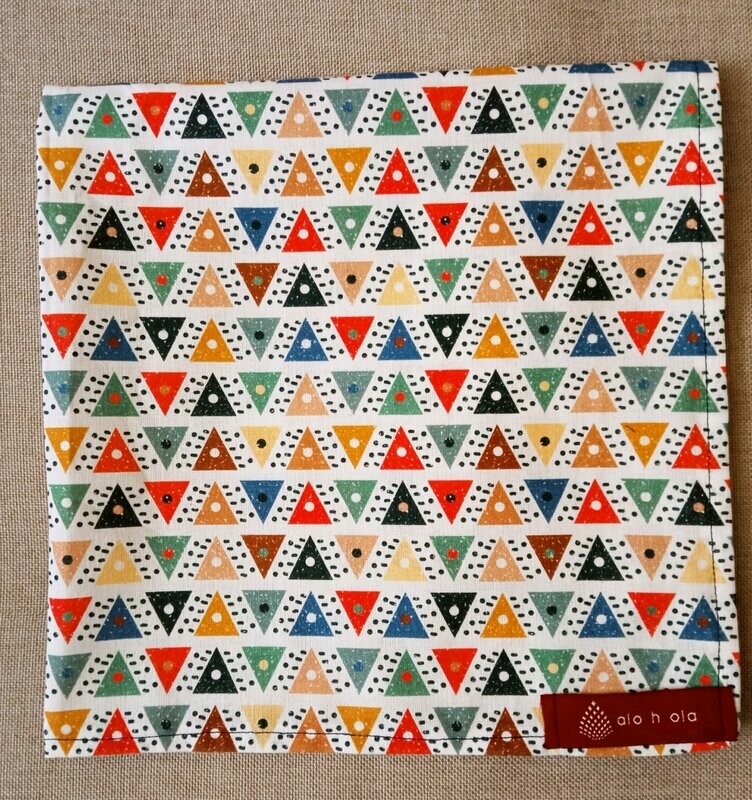 Servilleta Triangulos colores ECO