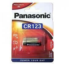 PILA CR123