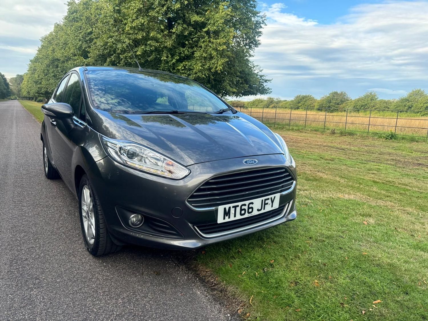 2016 Ford Fiesta 2016 Ford Fiesta