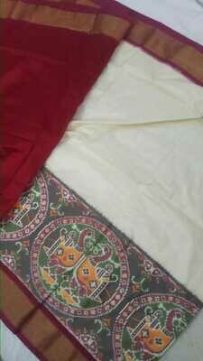 WHITE SAREE WITH BIRD BOURDER