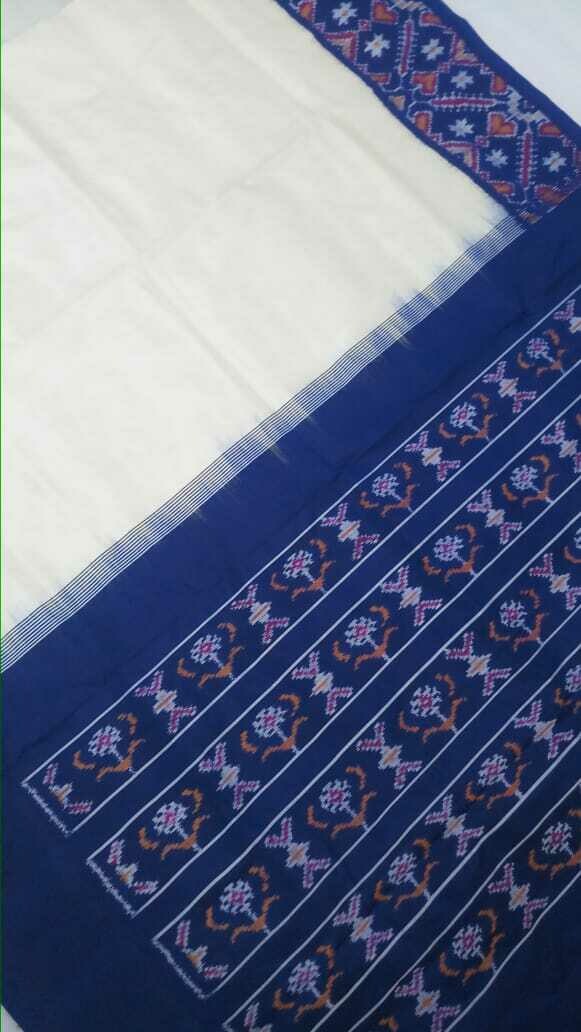 WHITE SAREE WITH MANEKCHOWK BORDER