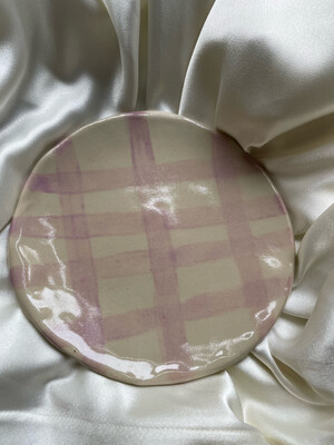 Small Gingham Plate 3
