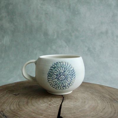 Tapestry cup