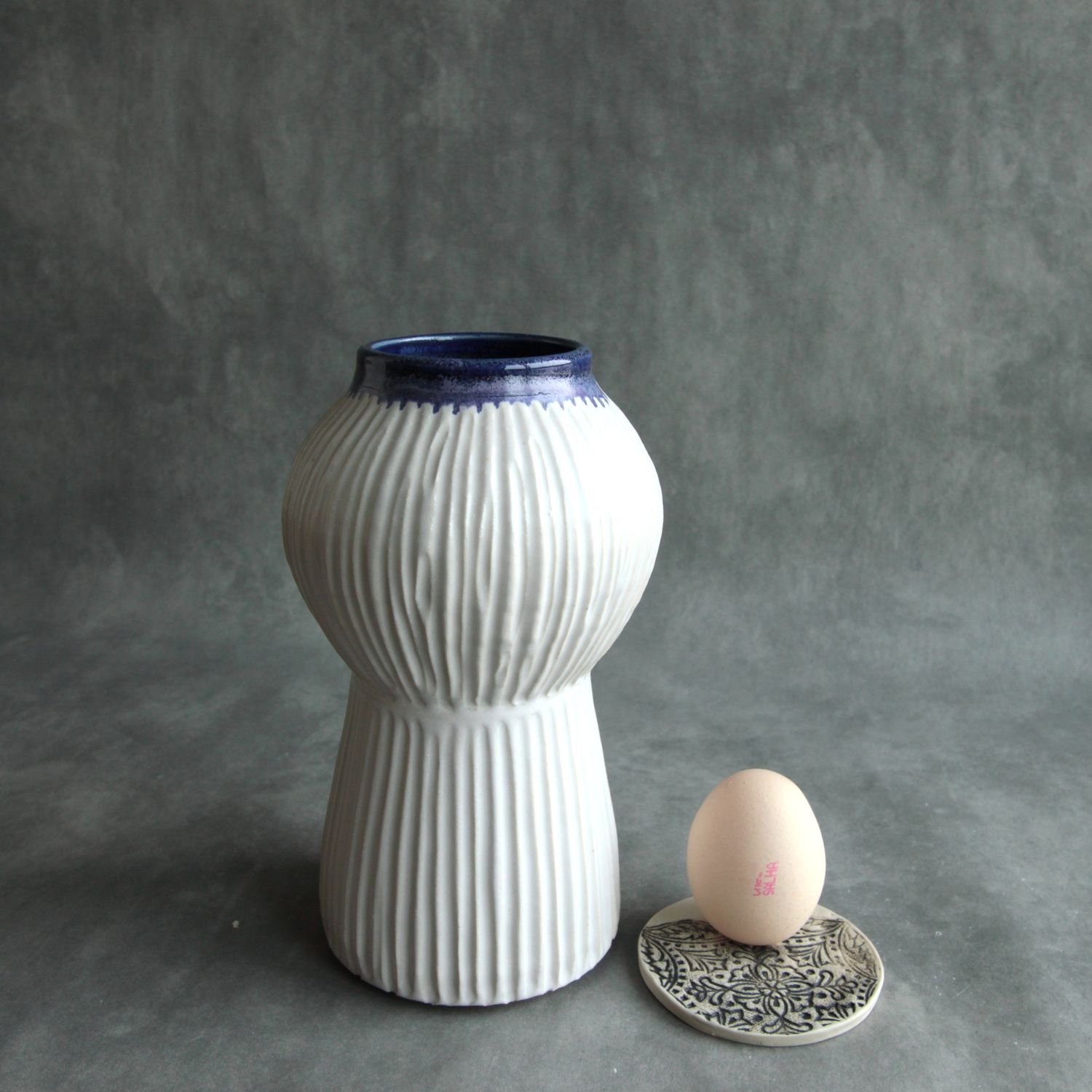 Vase 2
