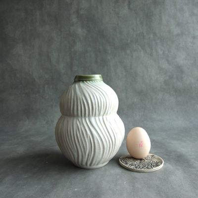 Vase 3