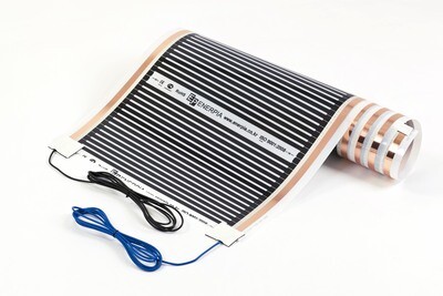Heating film with connected cables