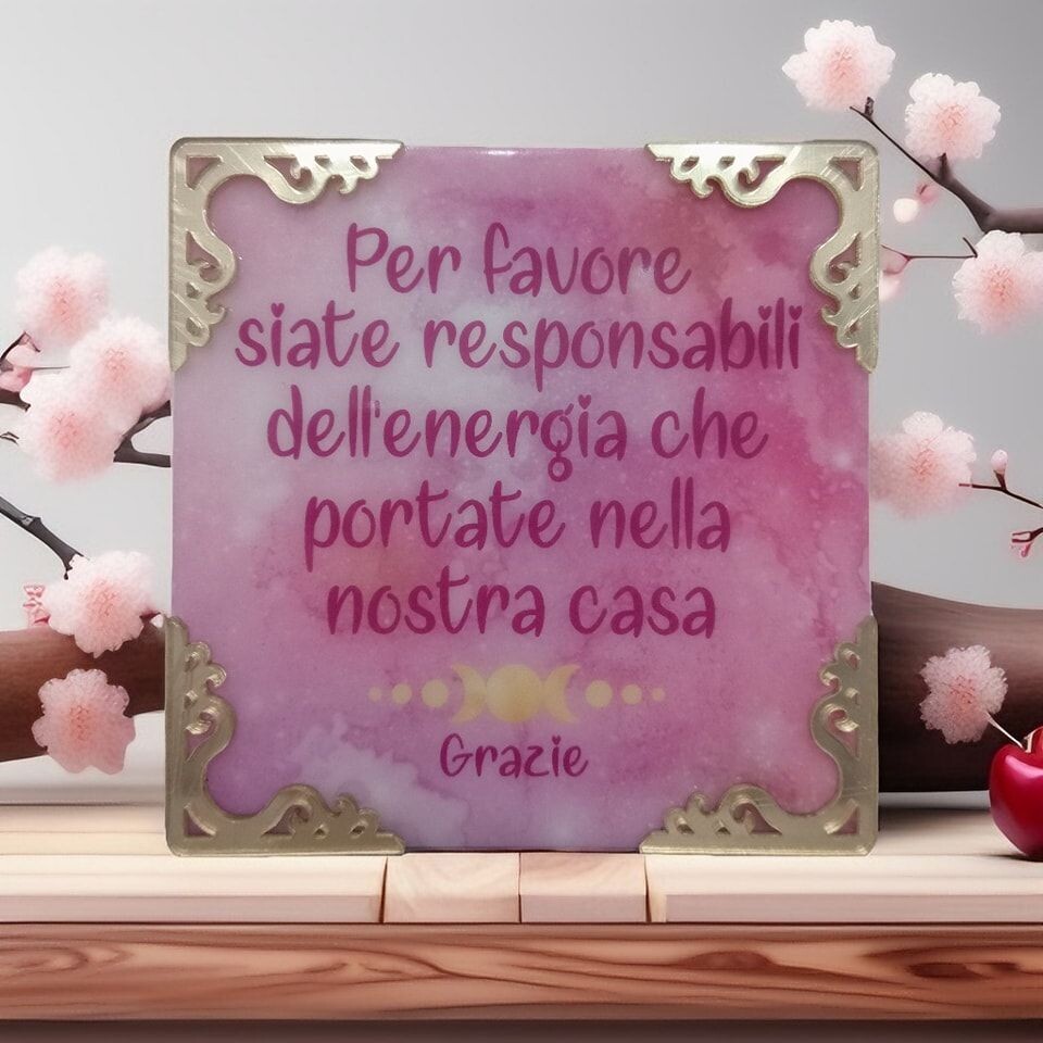 SOLO ENERGIA POSITIVA, MODELLO: SFONDO ROSA