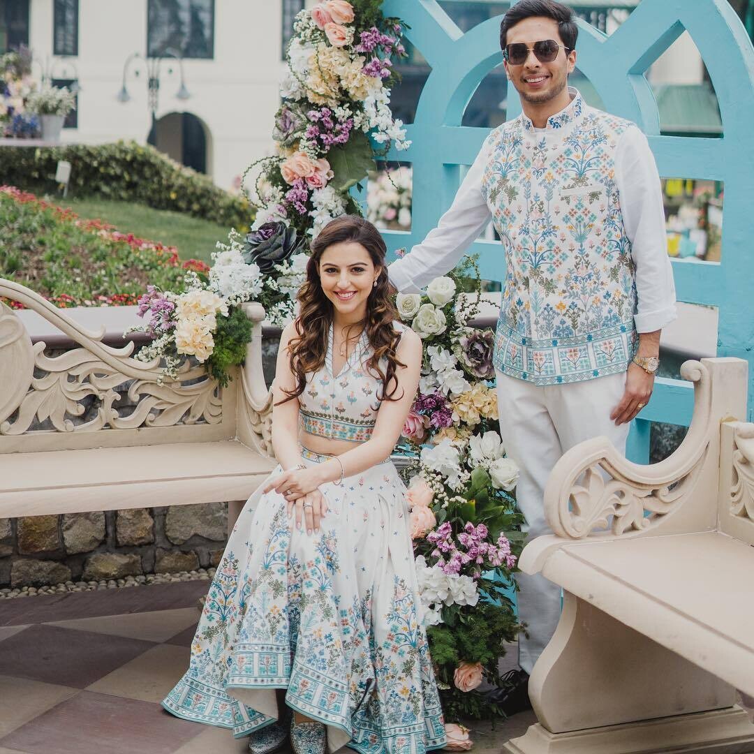 Couple Matching Dress For Wedding