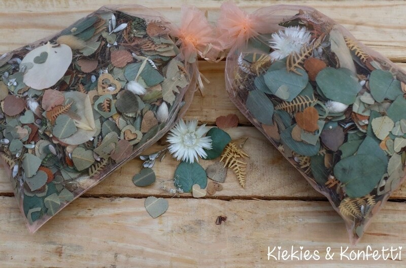 Confetti - mixed naturals bulk (25/50 guests)