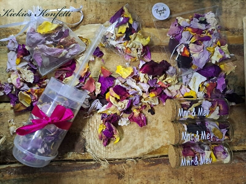 Confetti - dried rose petal mix
