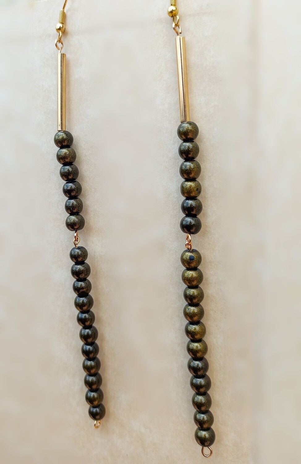 Palesa Lone Metallic Bead Drop