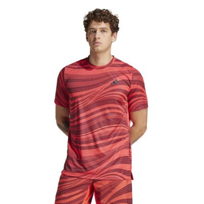 adidas Club Graphic Tee - Men&#39;s (Semi Lucid Red/Shadow Red)