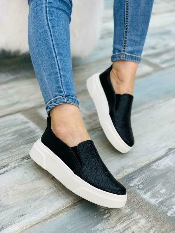 ZAPATILLA CASUAL
