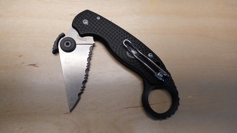 Spyderco Para 3 FRN Serrated, Converted