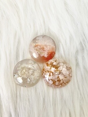 Type of Clouds Flower Agate Rounds